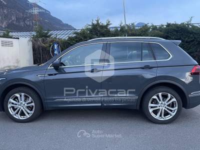 Volkswagen Tiguan VOLKSWAGEN Tiguan 2.0 TDI 200 CV SCR DSG 4MOTION R-Line Grigio usata Bolzano