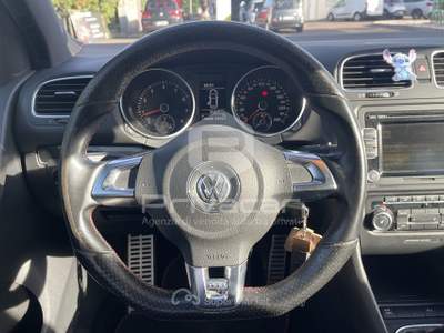 Volkswagen Golf VOLKSWAGEN Golf 2.0 TSI 5p. GTI Blu/Azzurro usata Bolzano