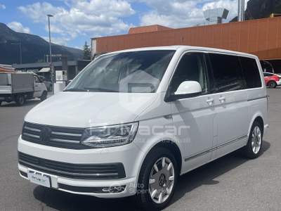 Volkswagen Multivan VOLKSWAGEN Multivan 2.0 TDI 204CV DSG Highline Bianco usata Bolzano