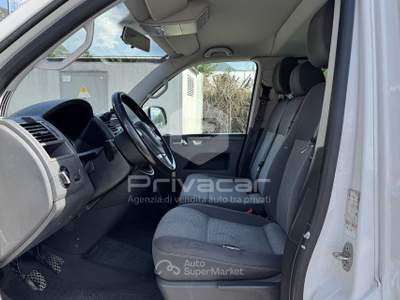 Volkswagen Transporter VOLKSWAGEN Caravelle 2.0 TDI 140CV PL Trendline Bianco usata Bolzano