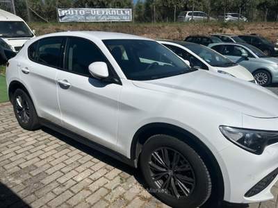 Alfa Romeo Stelvio AUTO IMPECCABILE DI CARROZZERIA E INTERNI. Bianco usata Vetralla