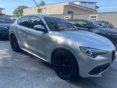 Alfa Romeo Stelvio AUTO IN PERFETTE CONDIZIONI CON GARANZIA Argento usata Saviano