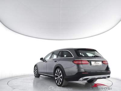 Mercedes-Benz Classe E 220 d 4Matic Auto Business Sport All-Terrain - PER Grigio usata Corciano