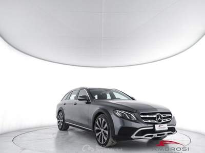 Mercedes-Benz Classe E 220 d 4Matic Auto Business Sport All-Terrain - PER Grigio usata Corciano