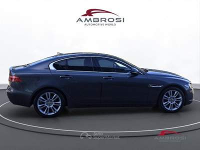 Jaguar XE 2.0 D Turbo 180CV Prestige Grigio usata Corciano