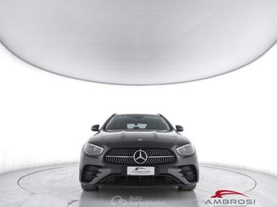 Mercedes-Benz Classe E 220 d 4Matic Auto Premium Plus - PER OPERATORI DEL Grigio usata Corciano