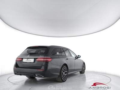 Mercedes-Benz Classe E 220 d 4Matic Auto Premium Plus - PER OPERATORI DEL Grigio usata Corciano