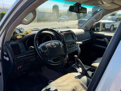 Toyota Land Cruiser V8 4.7 VVT-i 7 posti Argento usata Castiglione delle Stiviere