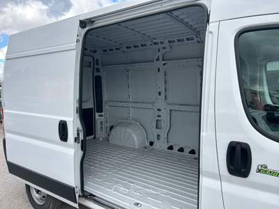Peugeot Boxer Unico proprietario Bianco usata Sant'Omero