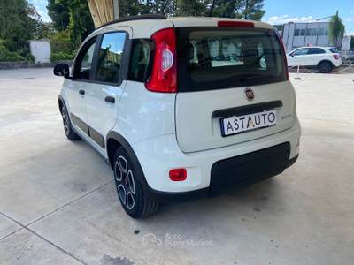 Fiat Panda Ibrida benzina. City car perfetta...!!! Bianco usata Sulmona