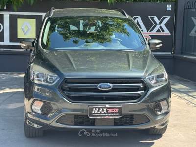 Ford Kuga FORD KUGA 2.0 TDCI 4WD 150CV ST LINE Verde usata Saviano