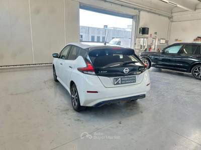 Nissan Leaf ACENTA 40 KWH Bianco usata Megliadino San Vitale