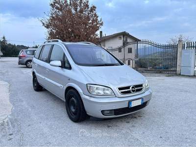 Opel Zafira DTI Elegance 7 Posti Argento usata Campodipietra