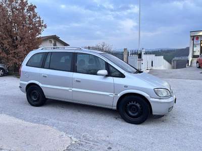 Opel Zafira DTI Elegance 7 Posti Argento usata Campodipietra