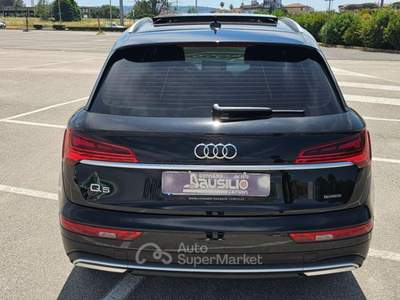 Audi Q5 40TDI 204CV QUATTRO S-TRONIC S-LINE PLUS EURO6D Nero usata Giugliano in Campania