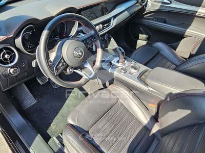 Alfa Romeo Stelvio ALFA ROMEO Stelvio 2.0 Turbo 280 CV AT8 Q4 Competizione Nero usata Moncalieri