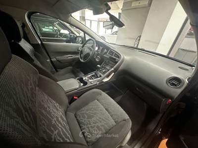Peugeot 3008 | 106'000 KM | Ottime Condizioni | Garanzia 12 mesi Nero usata Roma