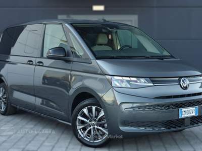 Volkswagen Multivan 1.4 TSI eHybrid PHEV Life 6 posti Grigio usata Caorso