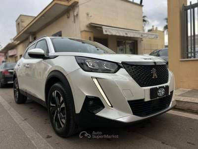 Peugeot 2008 1.5BlueHDi 100 Allure Pack *Coockpit* Bianco usata San Michele Salentino