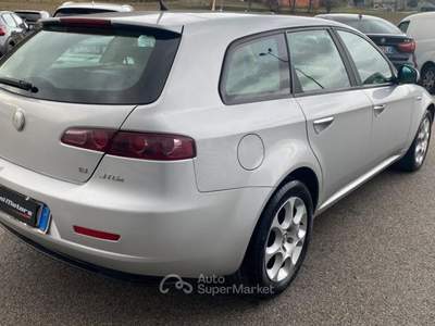 Alfa Romeo 159 1.9 JTDm 150CV Sportwagon Progression Grigio usata Sant'Angelo in vado