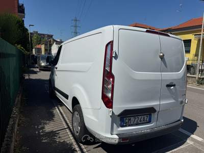 Ford Transit Custom UNICO PROPRIETARIO , PREZZO FINITO 17900 usata Cinisello Balsamo