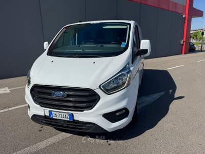 Ford Transit Custom UNICO PROPRIETARIO , PREZZO FINITO 17900 usata Cinisello Balsamo