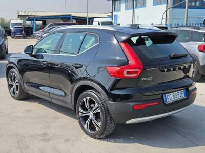 Volvo XC40 XC40 1.5 t4 phev Inscription auto my21 - GG633ZE Nero usata Basiliano
