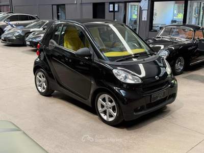 Smart ForTwo 1000 52 kW cabrio limited two Nero usata Bologna