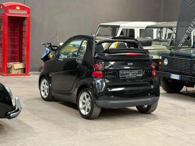Smart ForTwo 1000 52 kW cabrio limited two Nero usata Bologna