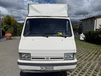 Nissan Trade Trade 3.0 Bianco usata Carrara