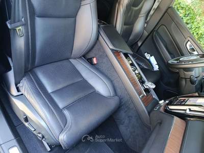 Volvo XC60 Volvo XC60 2.0 B4 MHEV Ultimate Dark #11036 Blu/Azzurro usata Novara