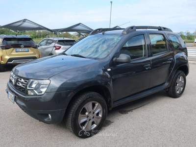 Dacia Duster Duster I  1.6 Laureate Gpl 4x2 105cv Grigio usata Ponte di Piave
