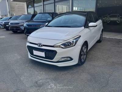Hyundai i20 1.1 CRDi 12V 5 porte Style Bianco usata Castenaso Hyundai i20 1.1 CRDi 12V 5 porte Style Bianco usata Castenaso