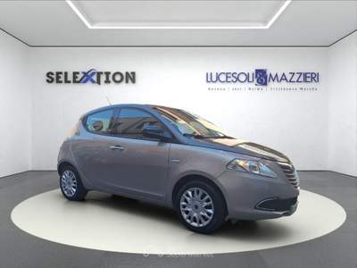 Lancia Ypsilon  - ypsilon 1.2 69 cv 5 porte s&s gold Argento usata Ancona