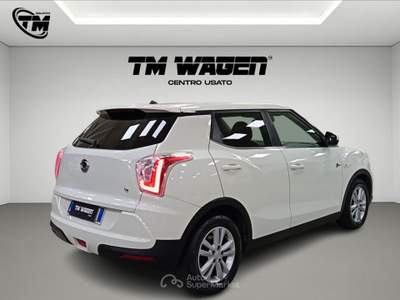 SsangYong Tivoli  -  1.6d 4wd black edition Bianco usata Firenze