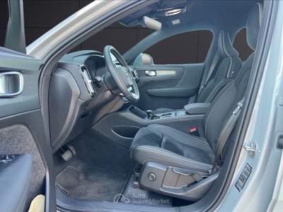 Volvo XC40 Xc40 b3 automatico ultra black edition Grigio usata Roma