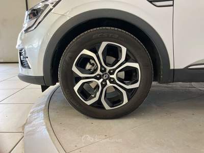 Renault Arkana Arkana 1.6 E-Tech full hybrid Techno Auto 145cv Bianco usata Como