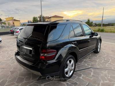 Mercedes-Benz Classe M cdi Sport automatica Nero usata Pistoia
