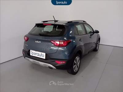 Kia Stonic 1.2 dpi Urban s/smart pack 84cv Blu/Azzurro usata Cava Manara