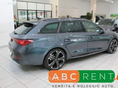 Cupra Leon Leon Sportstourer 1.5 e-Hybrid 204 CV DSG Bianco usata Cernusco sul Naviglio