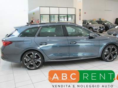 Cupra Leon Leon Sportstourer 1.5 e-Hybrid 204 CV DSG Bianco usata Cernusco sul Naviglio