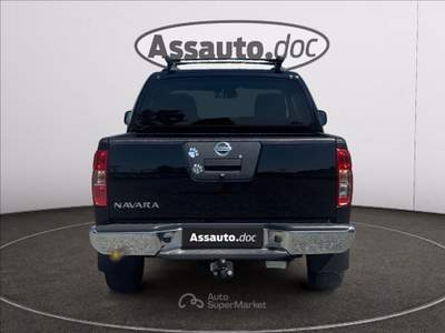 Nissan Navara 2.5 dci d.cab LE Plus my15 Nero usata Gaglianico