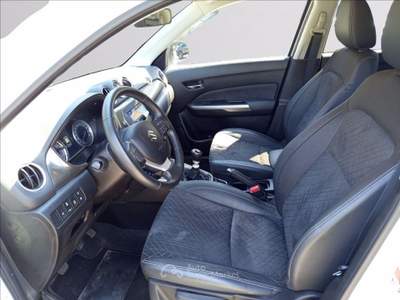 Suzuki Vitara 1.4h Top 2wd Bianco usata Gaglianico