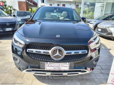 Mercedes-Benz GLA GLA 200 d Automatic Sport Plus TETTO APRIBILE - FARI MULTIBEAM Nero usata Somma Vesuviana