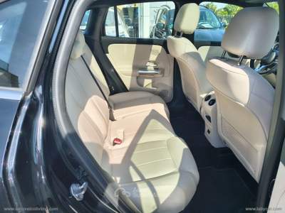 Mercedes-Benz GLA GLA 200 d Automatic Sport Plus TETTO APRIBILE - FARI MULTIBEAM Nero usata Somma Vesuviana
