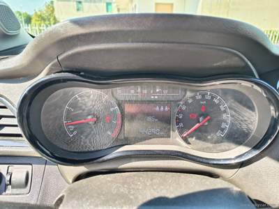 Opel Karl Karl Rocks 1.0 73 CV Argento usata Somma Vesuviana