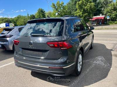 Volkswagen Tiguan SCR DSG usata Modena