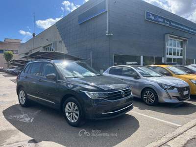 Volkswagen Tiguan SCR DSG usata Modena