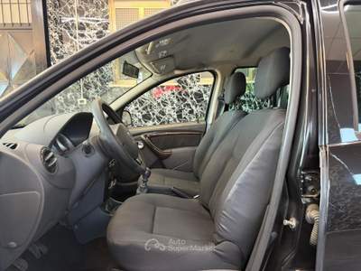 Dacia Duster 4x4 Lauréate usata Stanghella