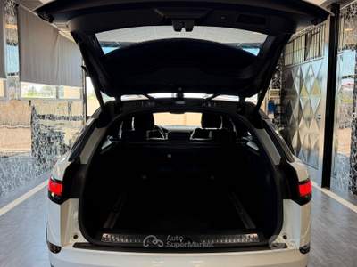 Land Rover Range Rover Velar Range Velar 2.0D I4 180 CV R-Dynamic HS usata Stanghella